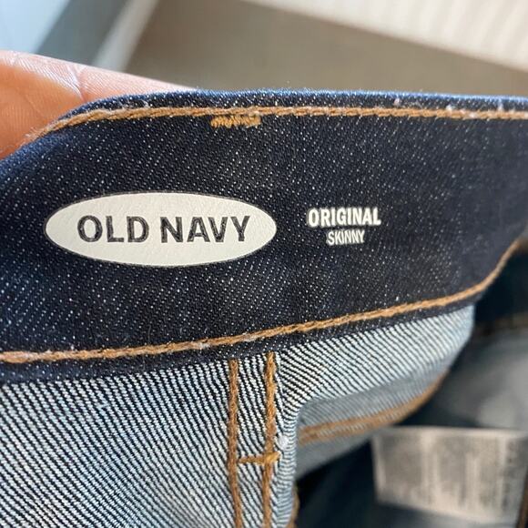 Old Navy Skinny Jeans Dark Wash size 2 - Picture 4 of 7